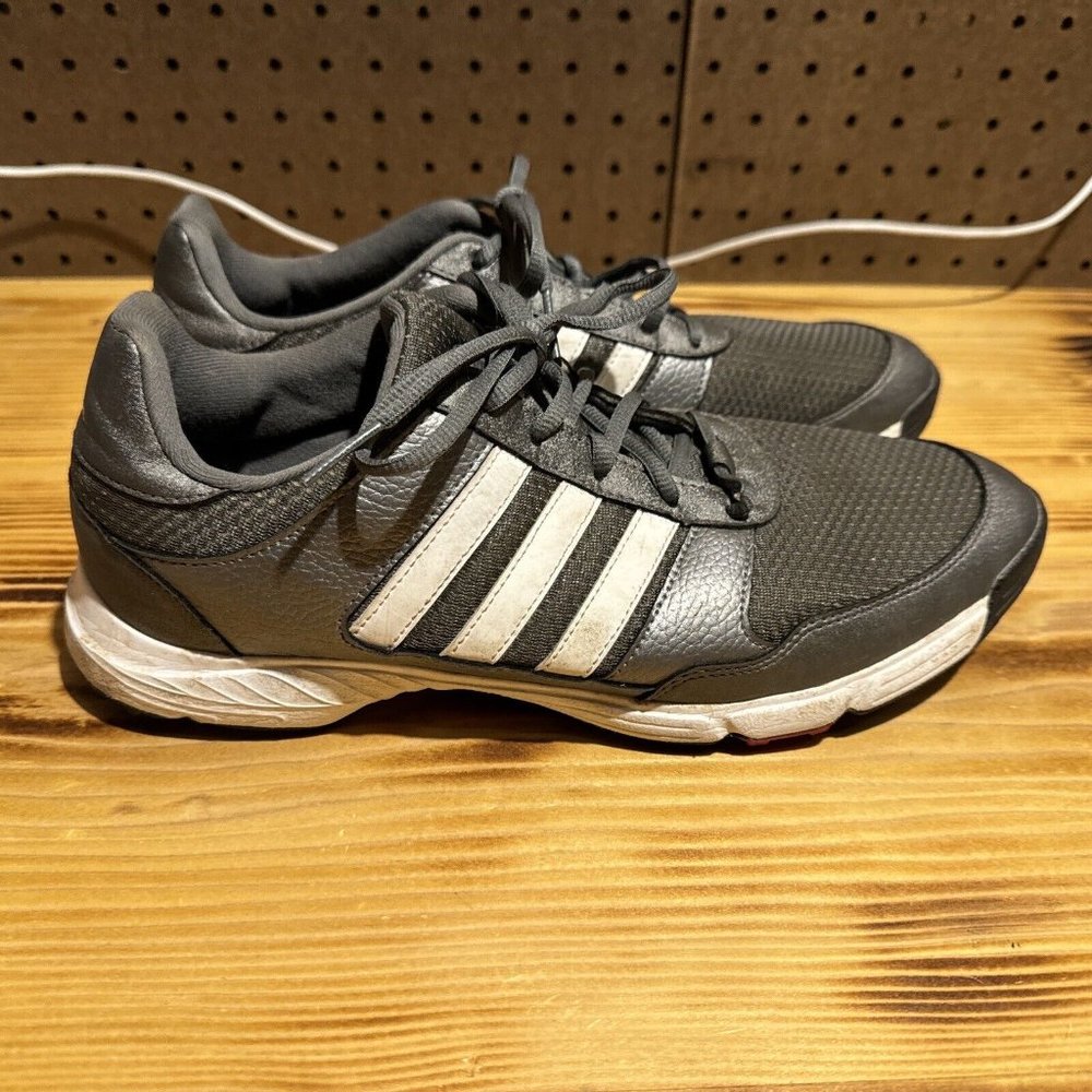 Adidas Traxion Gray Spikeless Golf Shoes - Men's Size 10.5